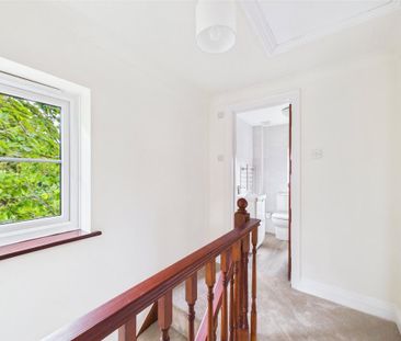 2 bedroom end of terrace house to rent - Photo 4