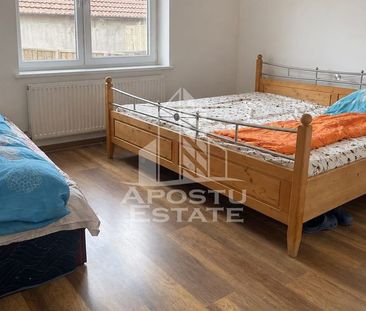 Casa cu trei dormitoare pentru mucitori,zona Socodor - Photo 3