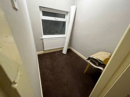 3 Bed Terraced House, Wensleydale Road, B42 - Photo 2