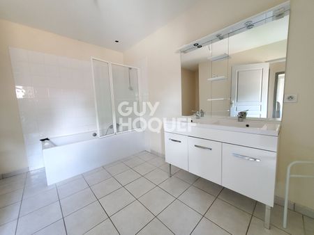 - MAISON T6 ST GREGOIRE - 6 pièce(s) - 148 m2 - Photo 5