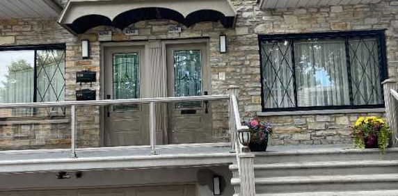 4 ½ à louer spacieux et lumineux semi meublé - Photo 2