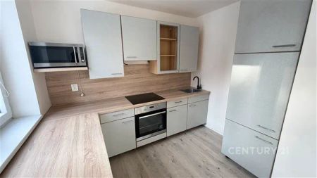 Podnájem bytu 2+kk v novém bytovém komplexu Rezidence Říční ve Svitavách - Photo 3
