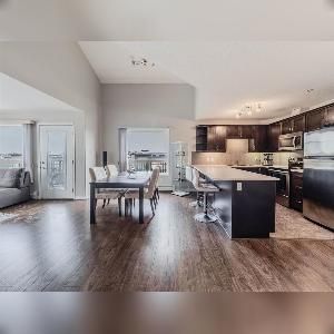 2 Bed 2 Bath Loft Style Apartment South Terwillegar SW Edmonton - Photo 3