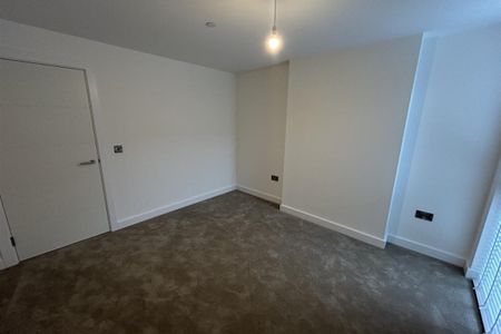 Castleward Boulevard - Photo 5