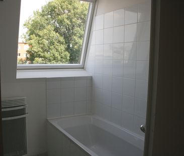 Location Appartement 1 pièce 26m² LILLE 59000 - Photo 4