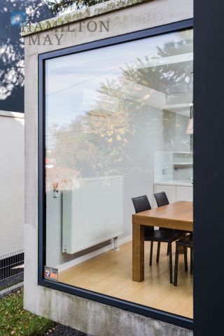 Komfortowy, nowocześnie urządzony dom z parkingiem i dużym tarasem położony na Woli Justowskiej - Zdjęcie 5