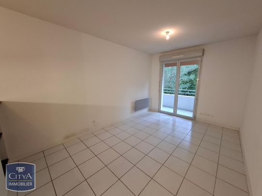 Location Appartement 2 pièces 36m² LAYRAC 47390 - Photo 1