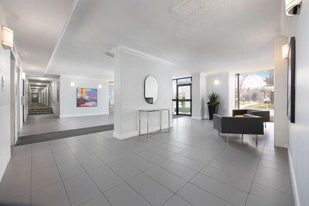 Eglinton Residences - Photo 4