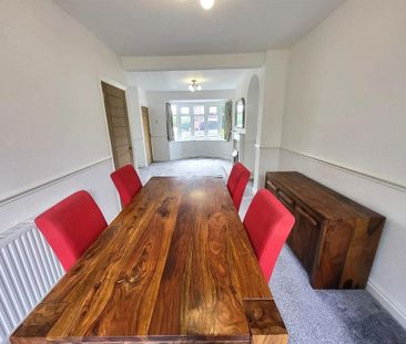 2 bedroom semi-detached house to rent - Photo 5