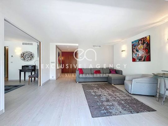 CANNES LOCATION MEUBLÉE À L’ANNÉE APPARTEMENT 6 PIÈCES 233m² – TERRASSE 36m² - Photo 1