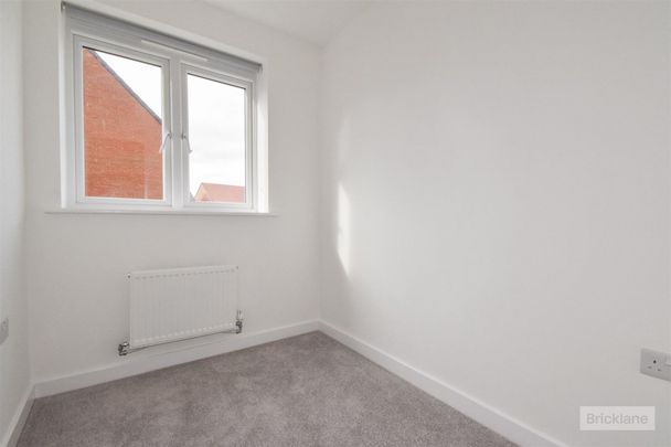 3 bed House - Terraced To Let - Photo 1