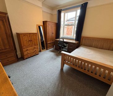 156 Ashby Road - Golden StableLoughborough - Photo 2