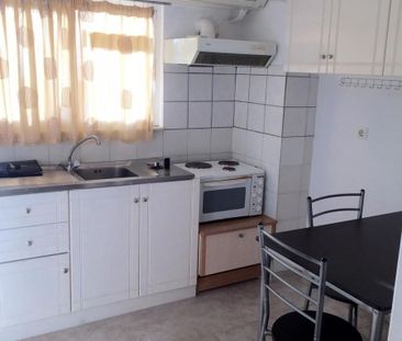 Studio/Γκαρσονιέρα για ενοικίαση Μποζαΐτικα (Πάτρα) - Photo 1