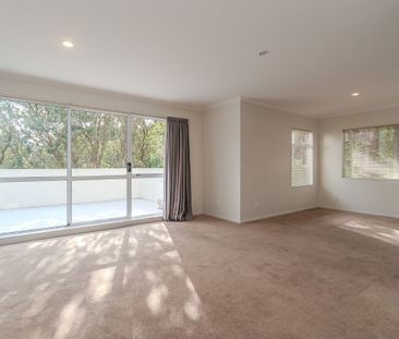 Wadestown 3-bedroom home - Photo 6