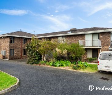 Coastal Living at Its Finest - 14/12 Sorrento Street, North Beach - Photo 3