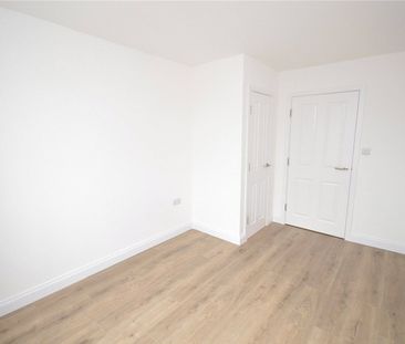 25, The Oaks, Leeds, West Yorkshire, LS10 4GZ - Photo 4