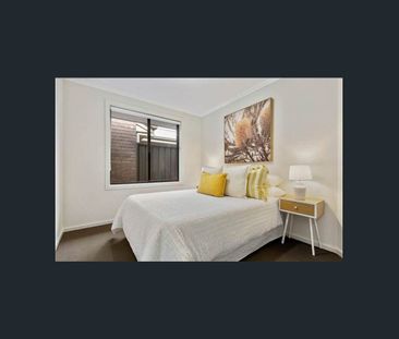 Delightful home in quiet cul-de-sac - Photo 4