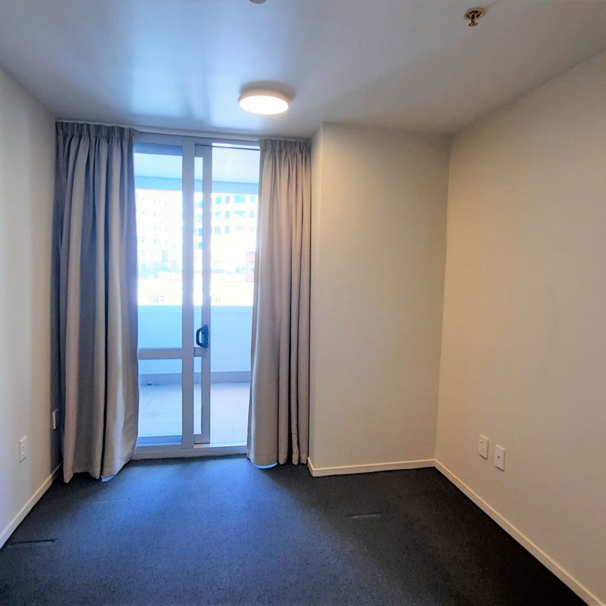 One bedroom Apartment in CBD - Photo 1