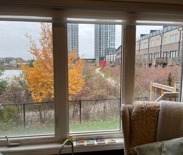 For Lease - 3068 Cascade Common N/A, Oakville, Ontario - Photo 3