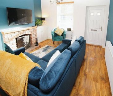 2 bedroom terraced house to rent - Photo 5