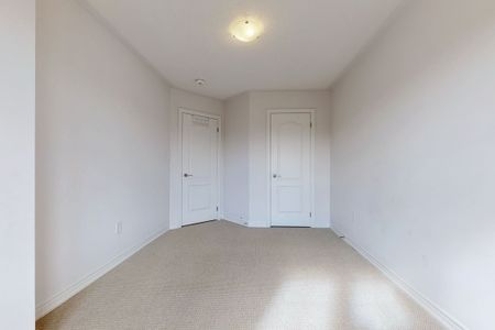 For Lease - 56 Cupples Farm Lane, East Gwillimbury, Ontario - Photo 3