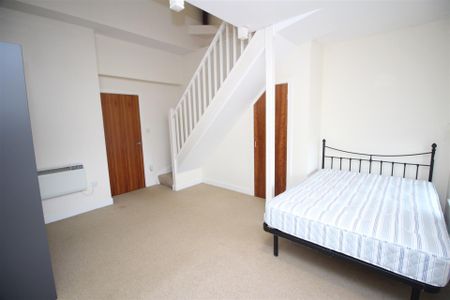 2 bedroom Student Duplex to rent in Waterloo House, Thornton Street, Newcastle Upon Tyne - Photo 3