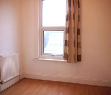 3 bedroom maisonette to rent - Photo 3