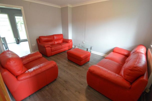 4 bedroom house to rent - Photo 1