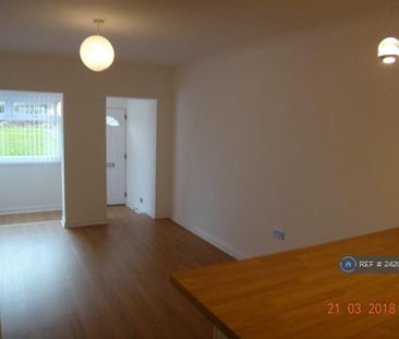 2 bedroom bungalow to rent - Photo 3