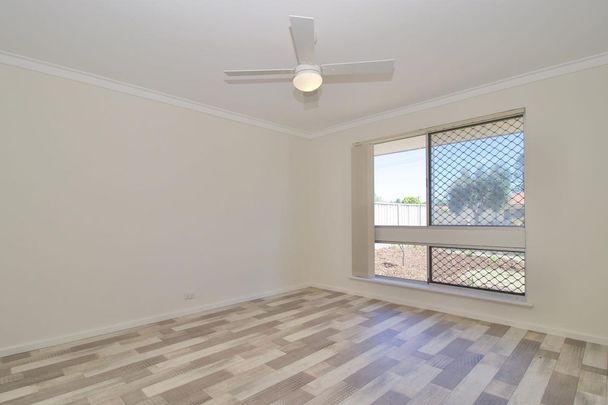 25 Chester Way, Rockingham. - Photo 1