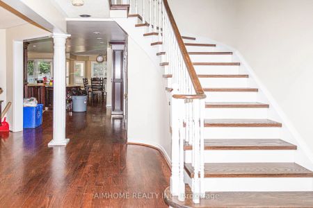 Detached Home For Lease | N9255063 - Photo 5