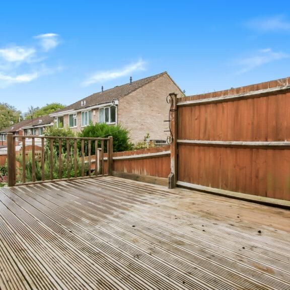 2 bedroom terraced house to rent - Photo 1