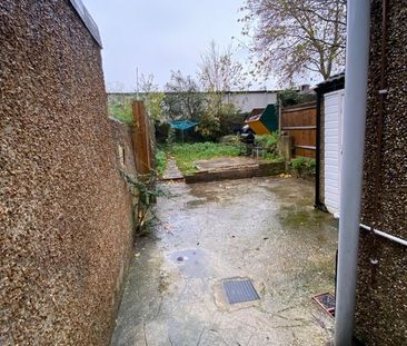 3 Bed Terraced House, Bevois Hill, SO14 - Photo 6