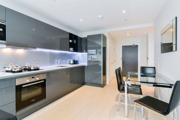 1 bedroom apartment to rent - Photo 1