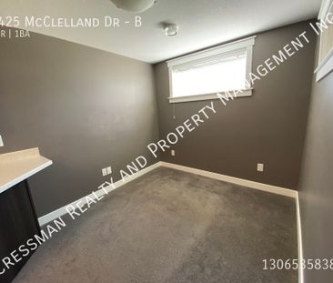 1 Bed, 1 bath BASEMENT SUITE available for rent in Regina, SK. - Photo 5