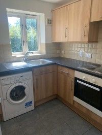 2 bed Apartment - To Let - Photo 5