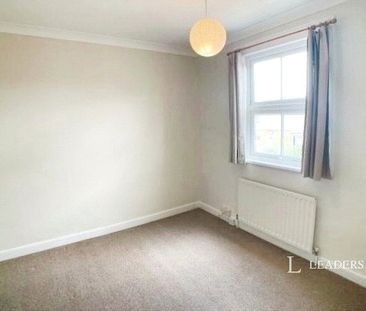 3 bedroom house to rent Recreation Ground Road, Stamford, Lincolnsh... - Photo 4