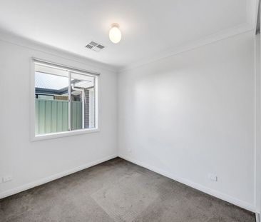 11 Kookaburra Av, Encounter Bay SA 5211 - House For Rent | Domain - Photo 3