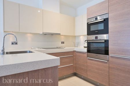 Bromyard Avenue - Photo 5