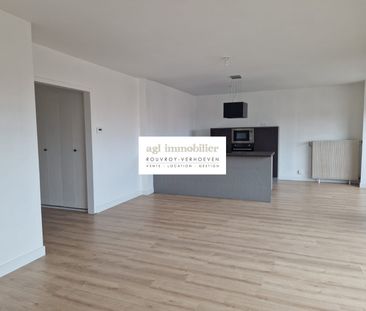 Location Appartement 4 pièces 93m² DUNKERQUE 59140 - Photo 2