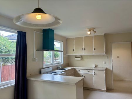 Epuni Living - Photo 3