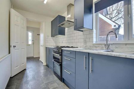 Stroudley Avenue, Portsmouth, PO6 - Photo 3