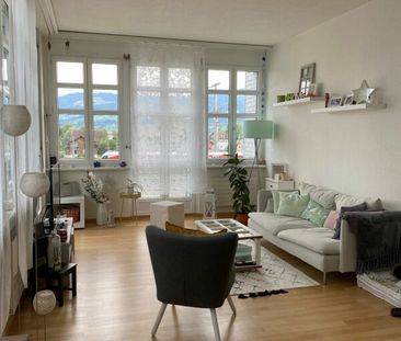 An zentralster Lage in Rapperswil 2 1/2 Zimmer-Wohnung gesucht? - Photo 1