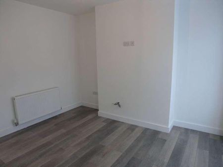 Victoria Road, Brierley Hill, DY5 - Photo 4