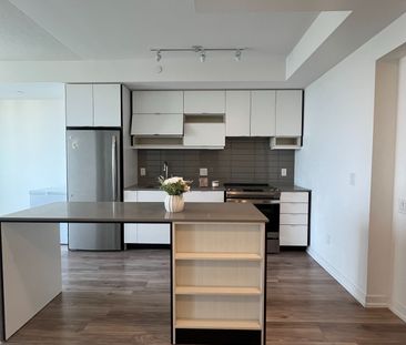 For Lease - 4065 Confederation Parkway, Mississauga, Ontario - Photo 3