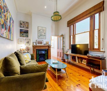 Period Perfection! - Photo 3