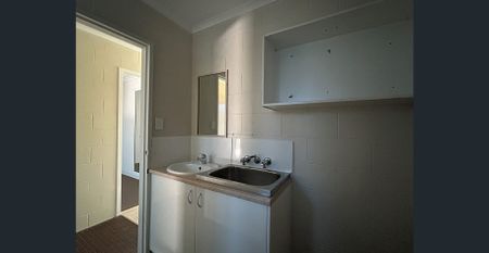 Beautifully newly renovated apartment in the heart of Maroochydore! - Photo 4