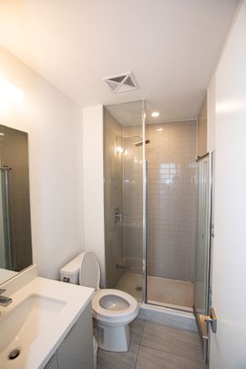 For Lease - 2908 Highway 7 Road Unit# 527, Vaughan, Ontario - Photo 1