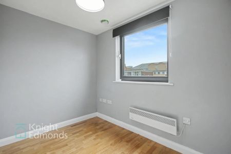 2 bed apartment to rent in McKenzie Court, Maidstone, ME14 - Photo 3