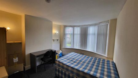 5 bedroom house to rent - Photo 3